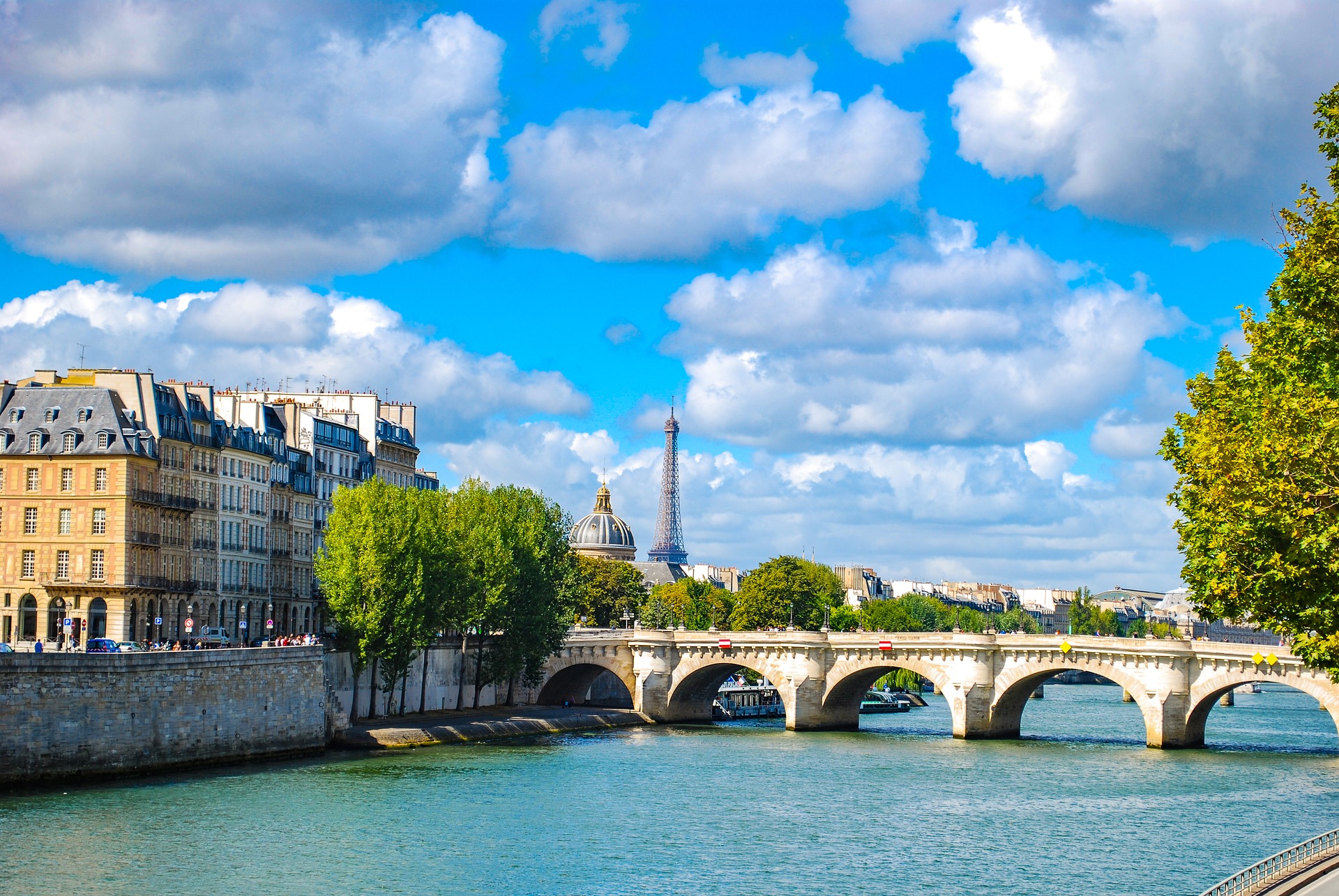 Le seine. Река сена во Франции. Река сена в Париже. Сена (река) реки Франции. Французская река сена.